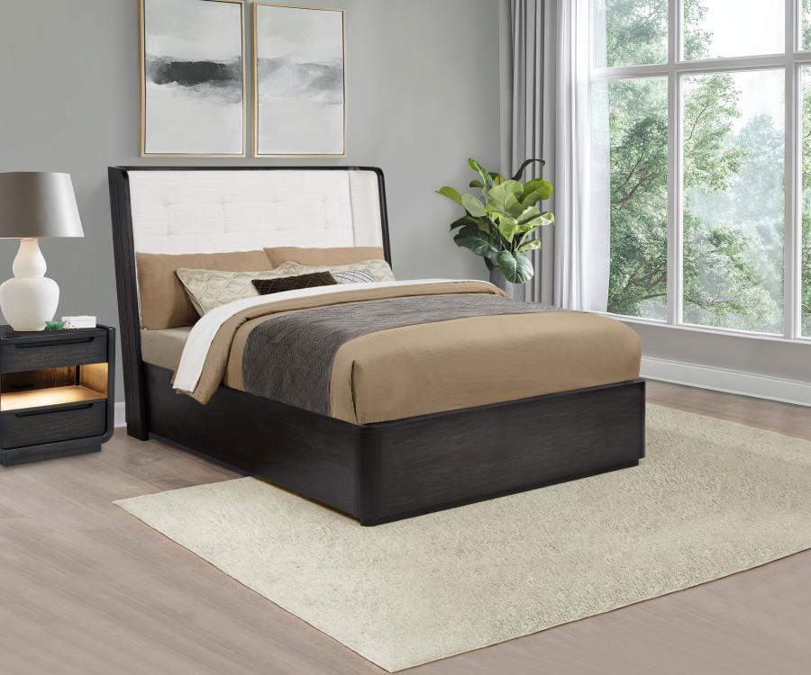 Leandro 4-piece Bedroom Set Burnished Black