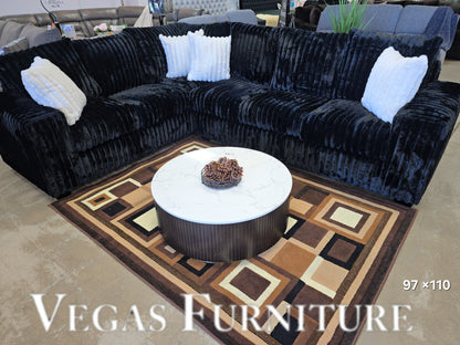 SECTIONAL BLACK. CUSTOM