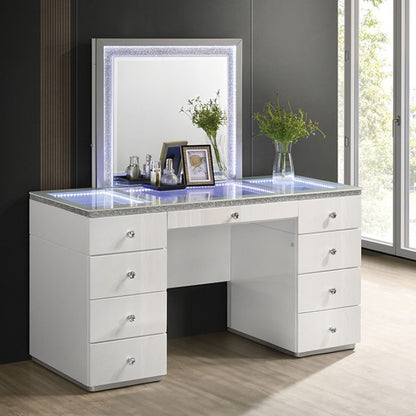 Stoholm
Vanity Set.