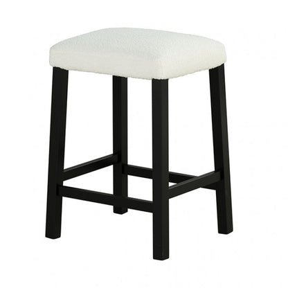Chalcedony
3 Pc. Dining Table Set