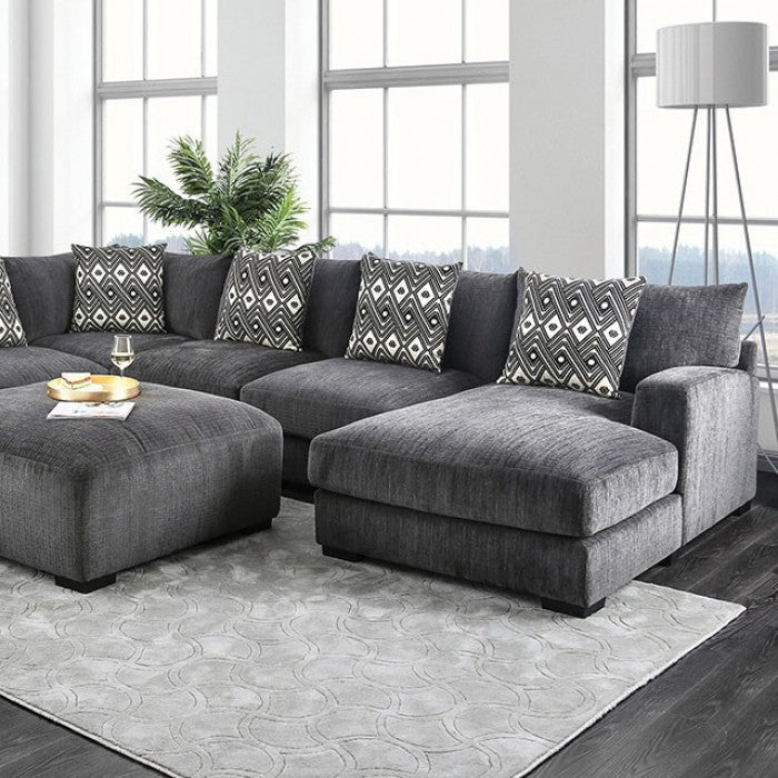 U-Sectional w/ Right Chaise