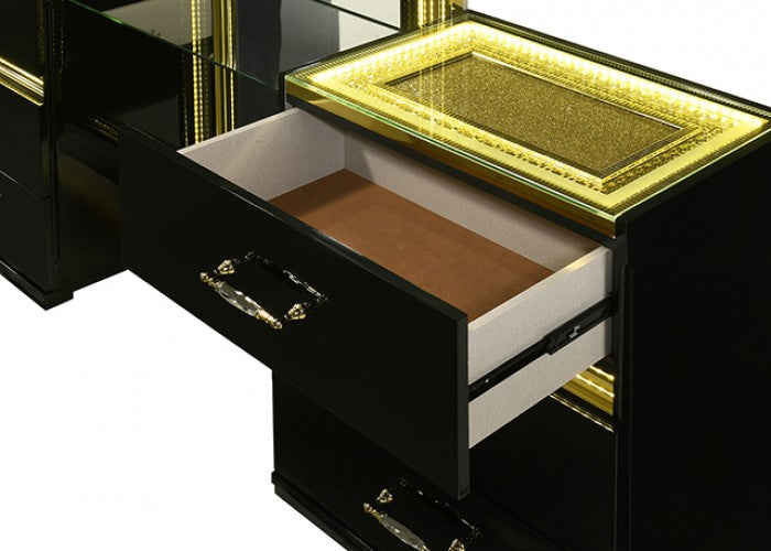 Lucida
Bedroom Set