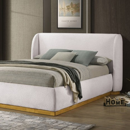 Whitman
Bed